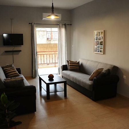 Sea Breeze Apartment PalaiónTsiflíkion Eksteriør bilde