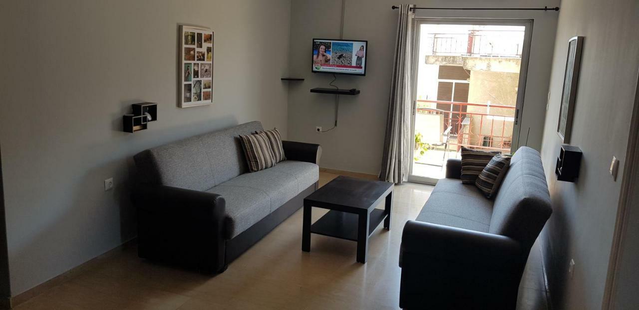 Sea Breeze Apartment PalaiónTsiflíkion Eksteriør bilde